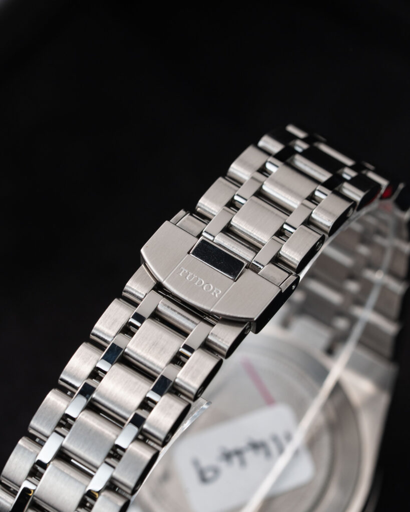 Tudor Royal 28600 2023