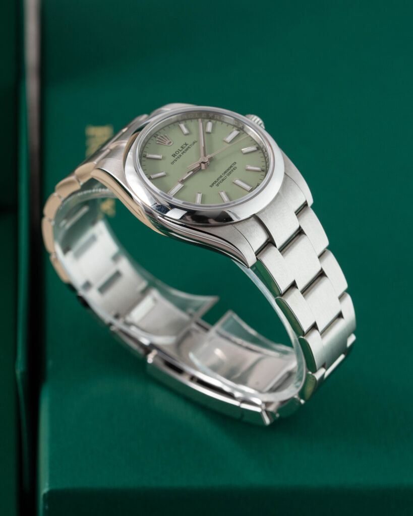 Rolex Oyster Perpetual 124200 2026