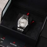 Tudor Royal 28600 2023