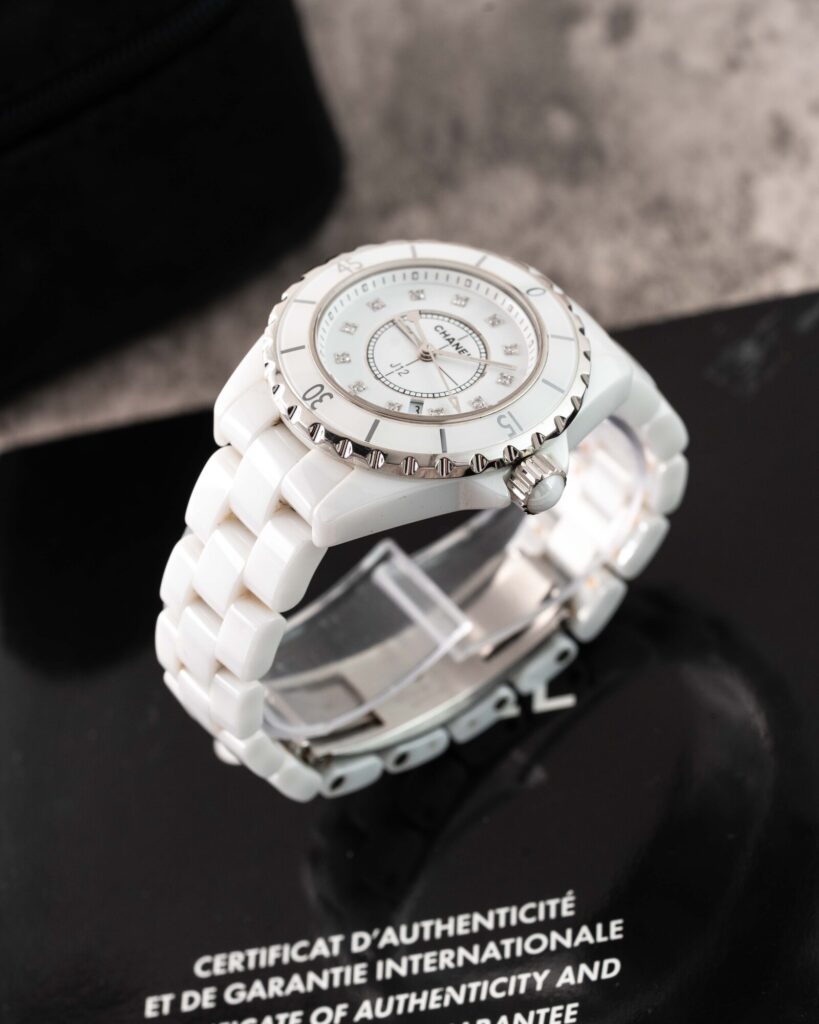 Chanel J12 H1628 2009