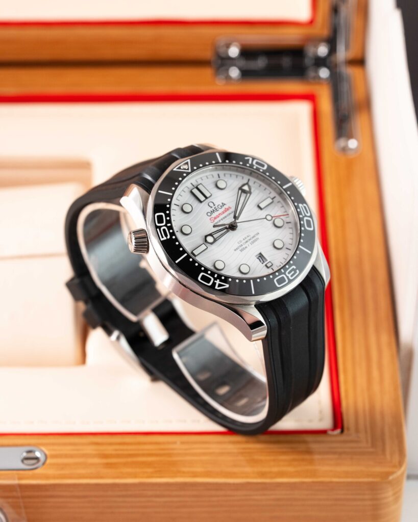 Omega Seamaster 210.32.42.20.04.001 2022