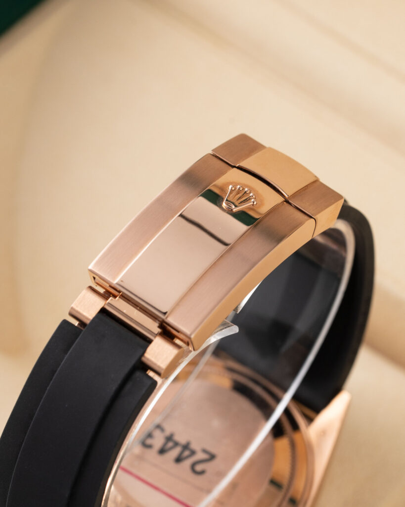 Rolex Sky-Dweller 326235 2021