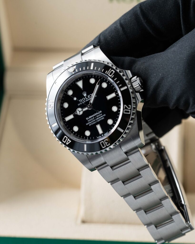 Rolex Submariner 124060 2022