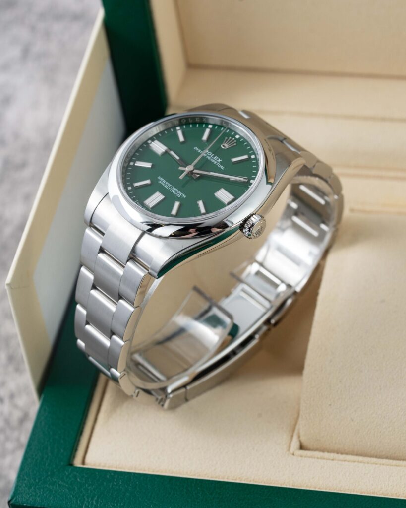 Rolex Oyster Perpetual 124300 2023