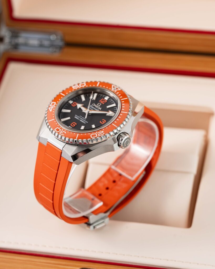 Omega Seamaster Planet Ocean 217.32.42.21.01.004 2025