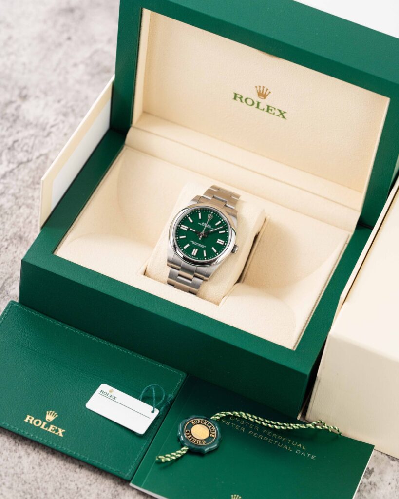 Rolex Oyster Perpetual 124300 2023