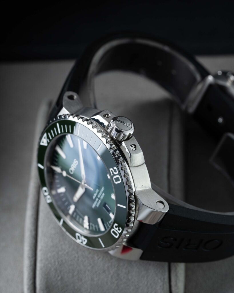 Oris Aquis Date 01 733 7730 4157 2019