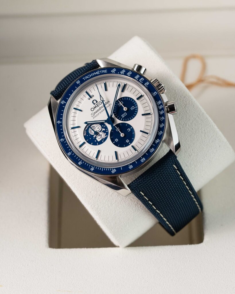 Omega Speedmaster "silver Snoopy Award" 50TH Anniversary 310.32.42.50.02.001 2022