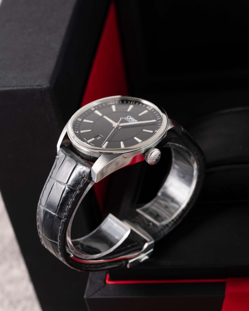 Oris Artix Date 01 733 7642  2013