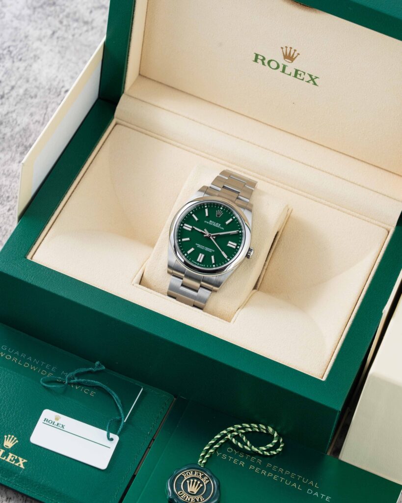 Rolex Oyster Perpetual 124300 2023