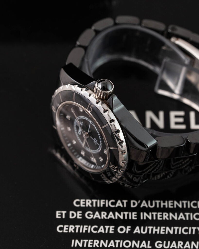 Chanel J12 H1625 2010