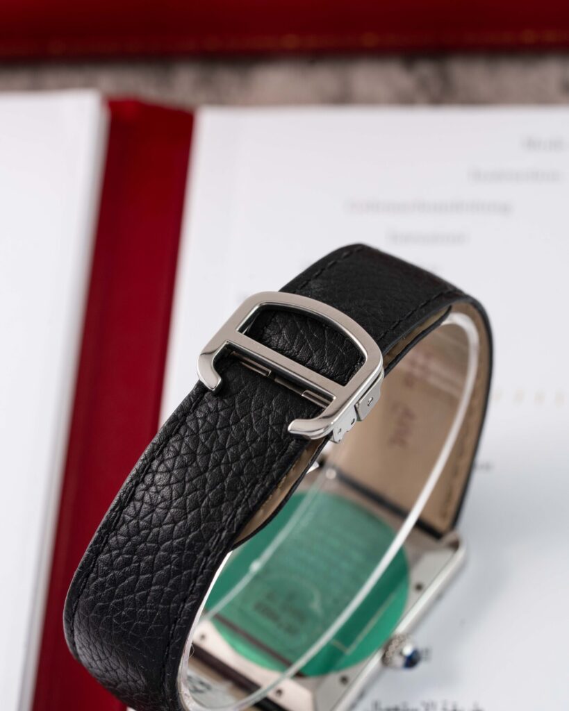 Cartier Tank 3800 2017