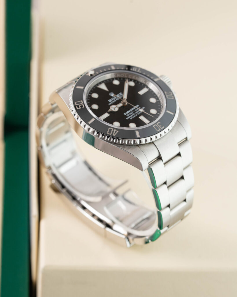 Rolex Submariner 124060 2021