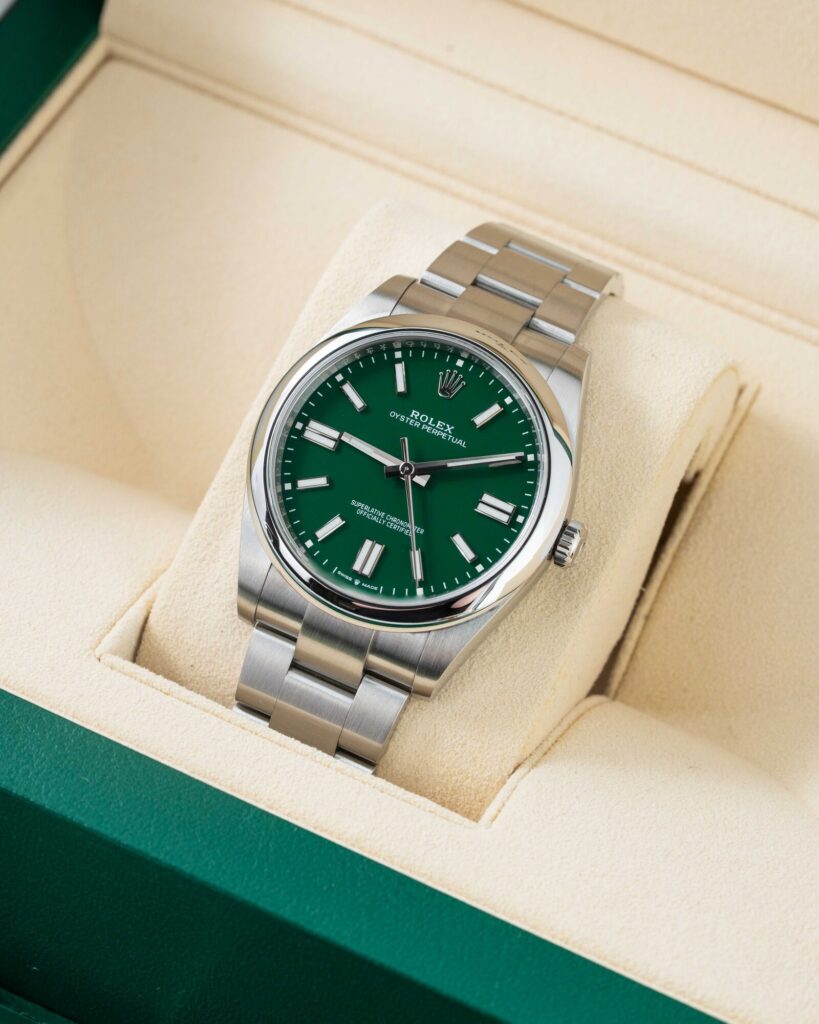 Rolex Oyster Perpetual 124300 2023
