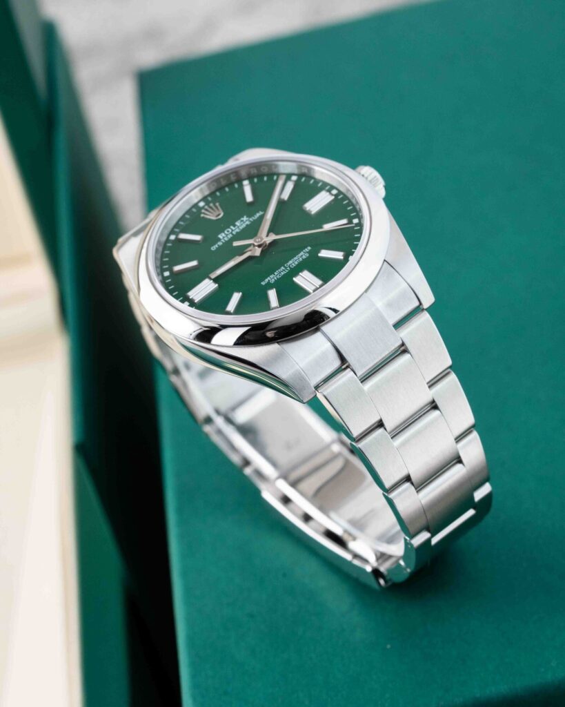 Rolex Oyster Perpetual 124300 2025
