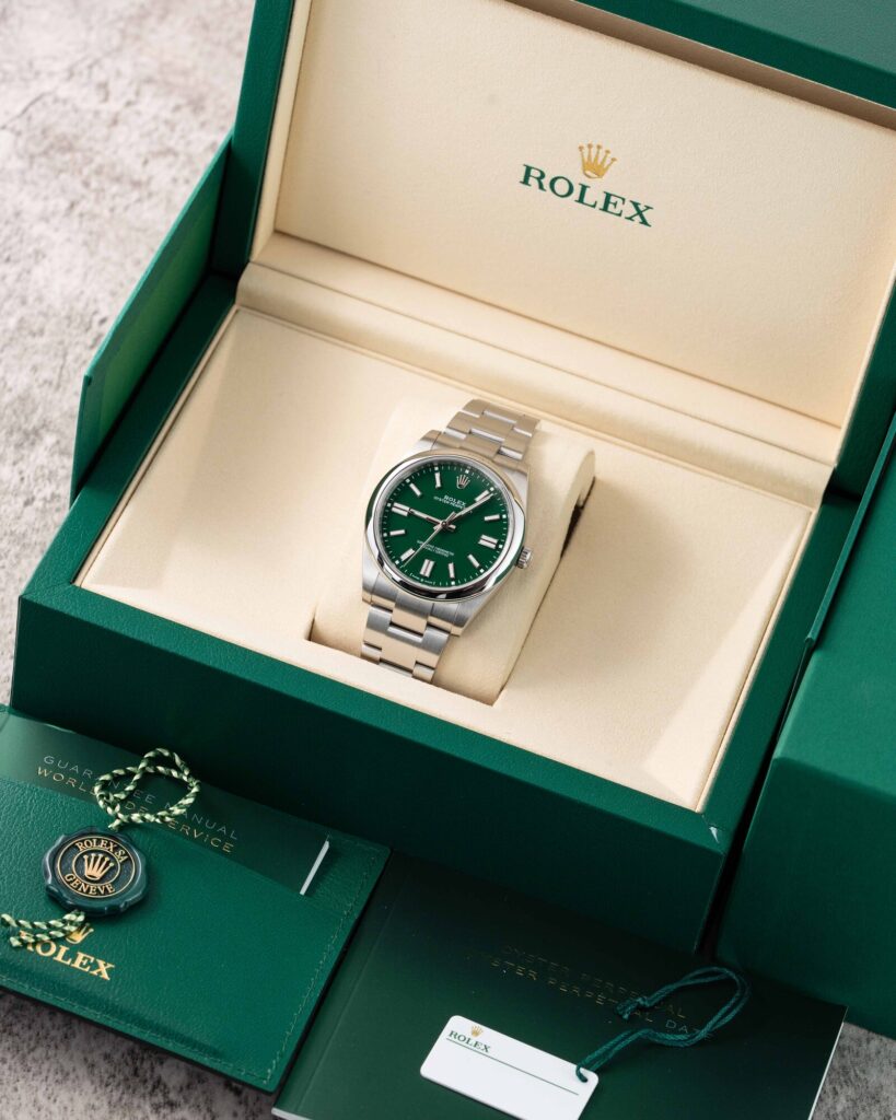 Rolex Oyster Perpetual 124300 2025