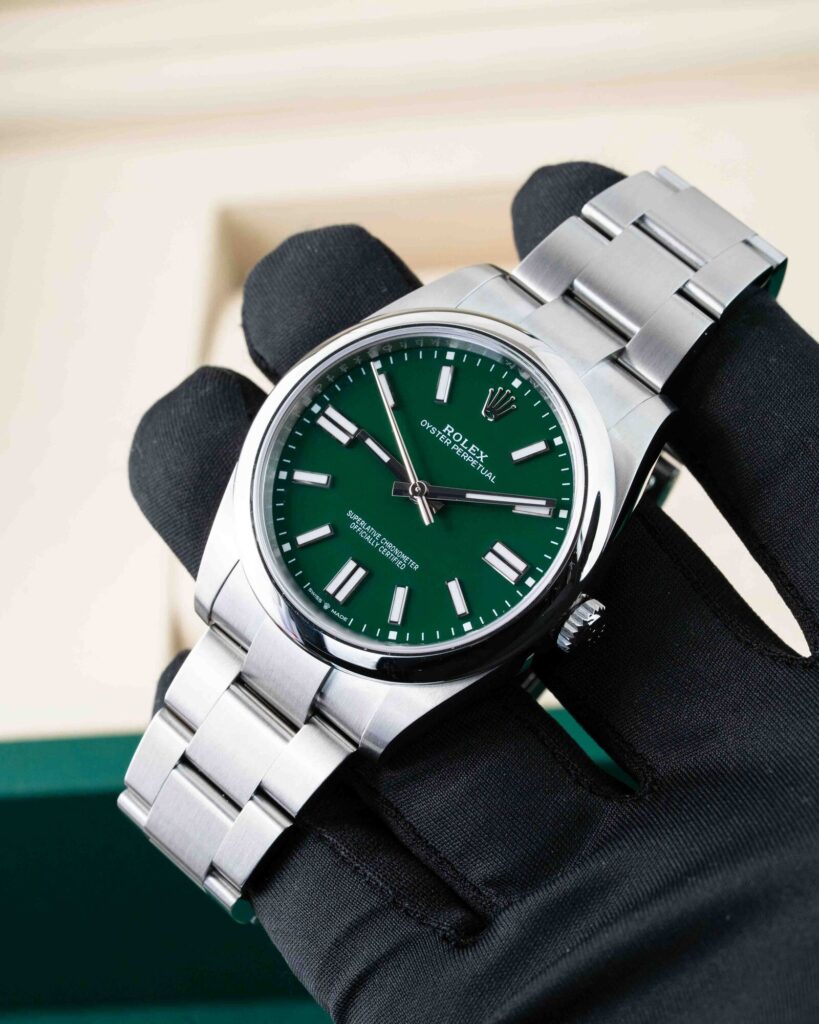 Rolex Oyster Perpetual 124300 2025