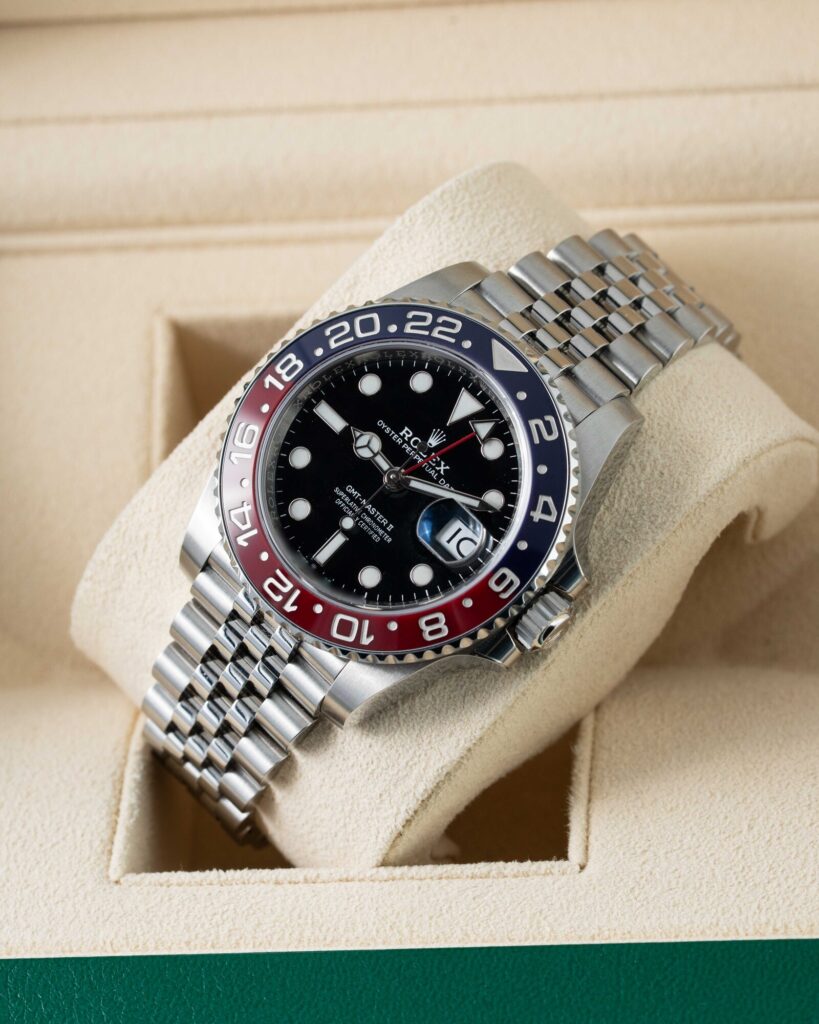 Rolex GMT-Master II 126710BLRO 2019