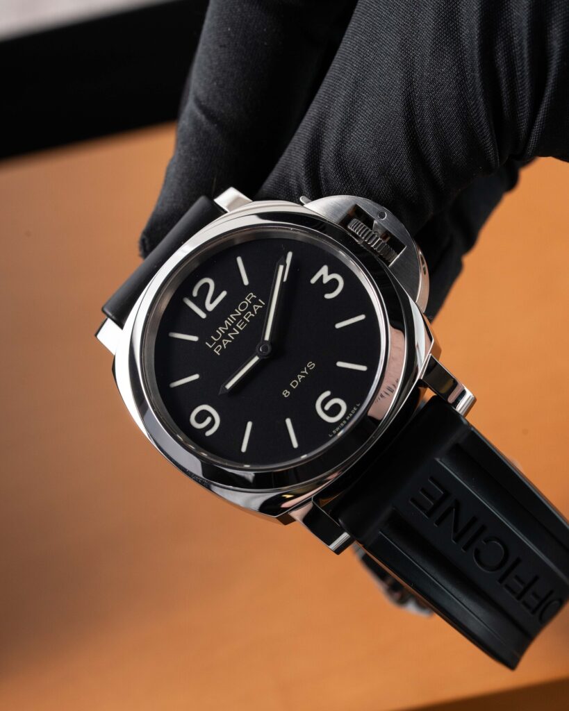 Panerai Luminor Base 8 Days PAM00560 2019