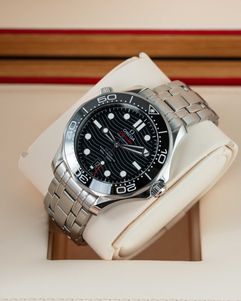 Omega Seamaster 300 210.30.42.20.01.001 2023