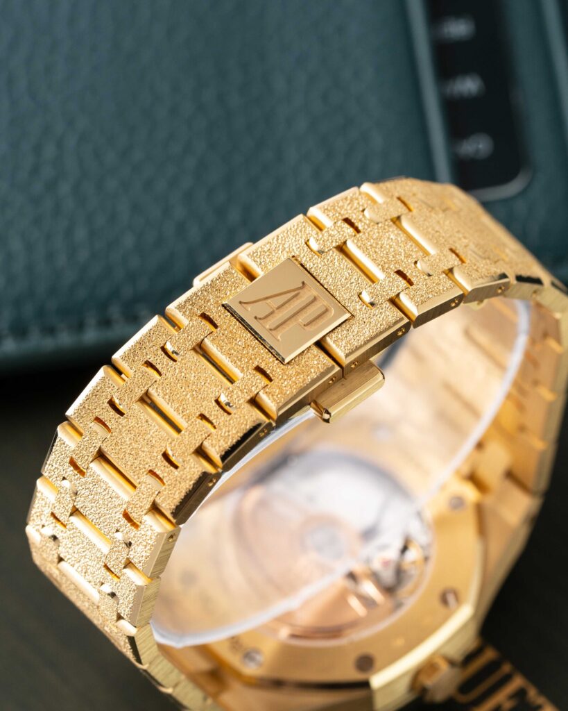 Audemars Piguet Royal Oak Selfwinding 77450BA.GG.1361BA.01 2026