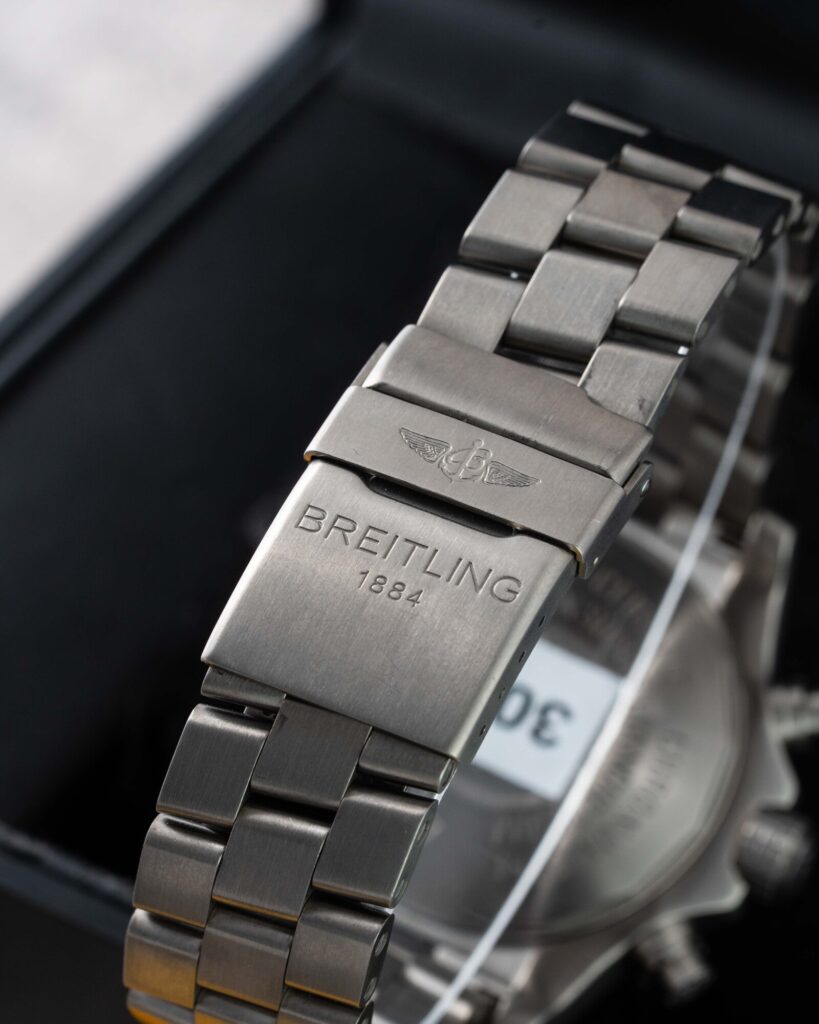 Breitling Chrono Avenger E73360 2009