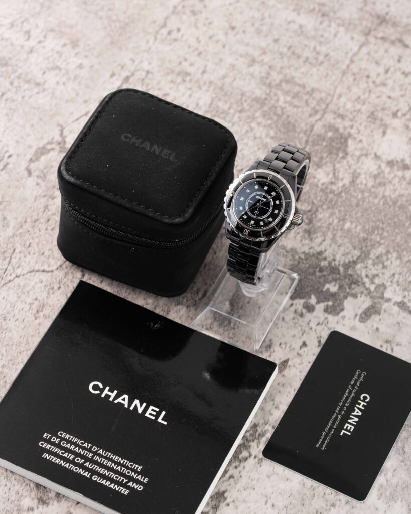 Chanel J12 H1625 2010