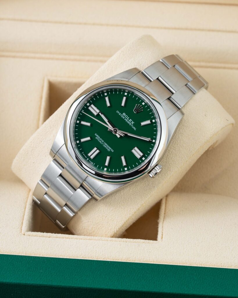 Rolex Oyster Perpetual 124300 2023