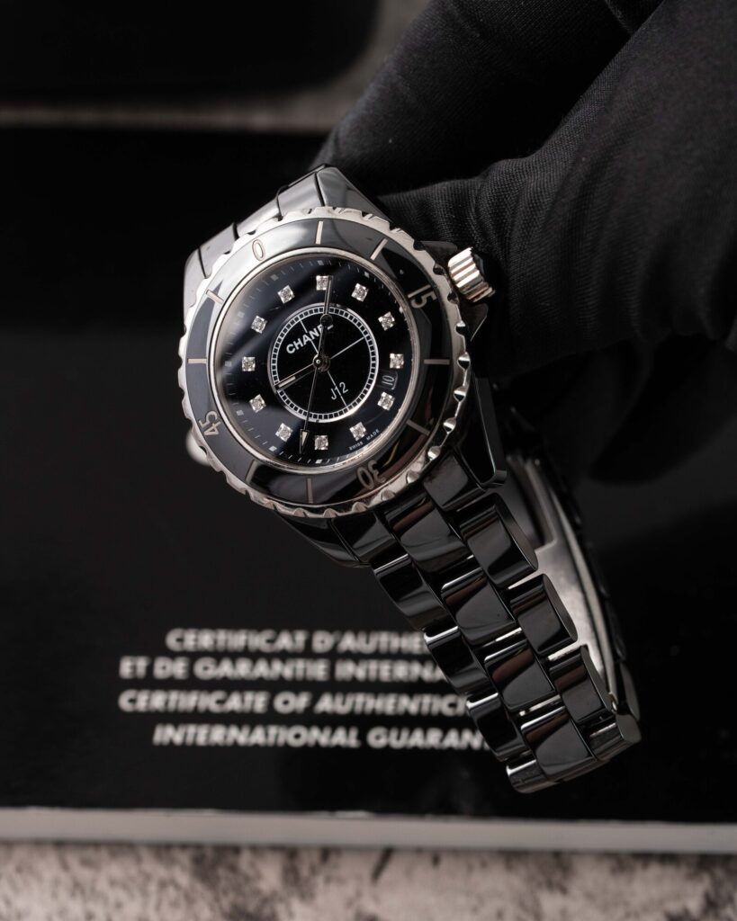 Chanel J12 H1625 2010