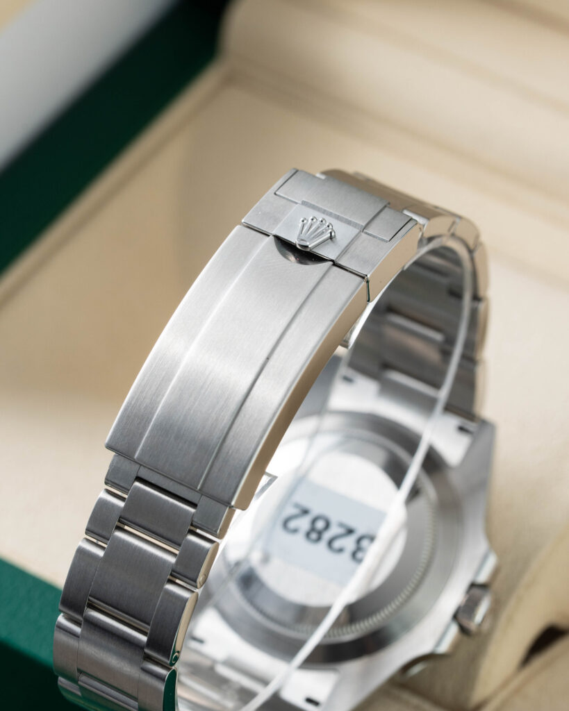 Rolex Submariner 124060 2022