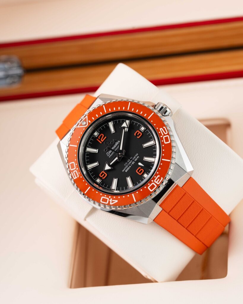 Omega Seamaster Planet Ocean 217.32.42.21.01.004 2025