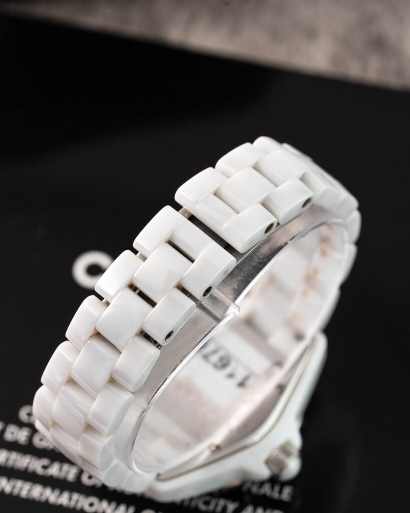 Chanel J12 H1628 2009