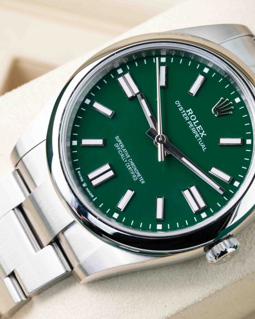Rolex Oyster Perpetual 124300 2025