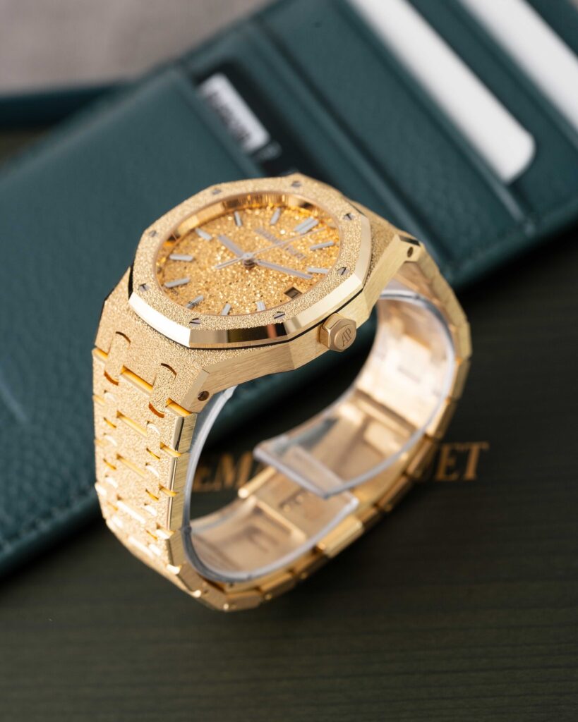 Audemars Piguet Royal Oak Selfwinding 77450BA.GG.1361BA.01 2026