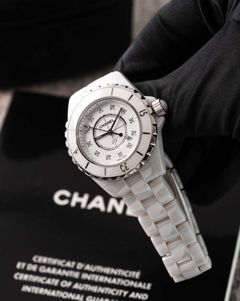 Chanel J12 H1628 2009