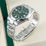Rolex Oyster Perpetual 124300 2023