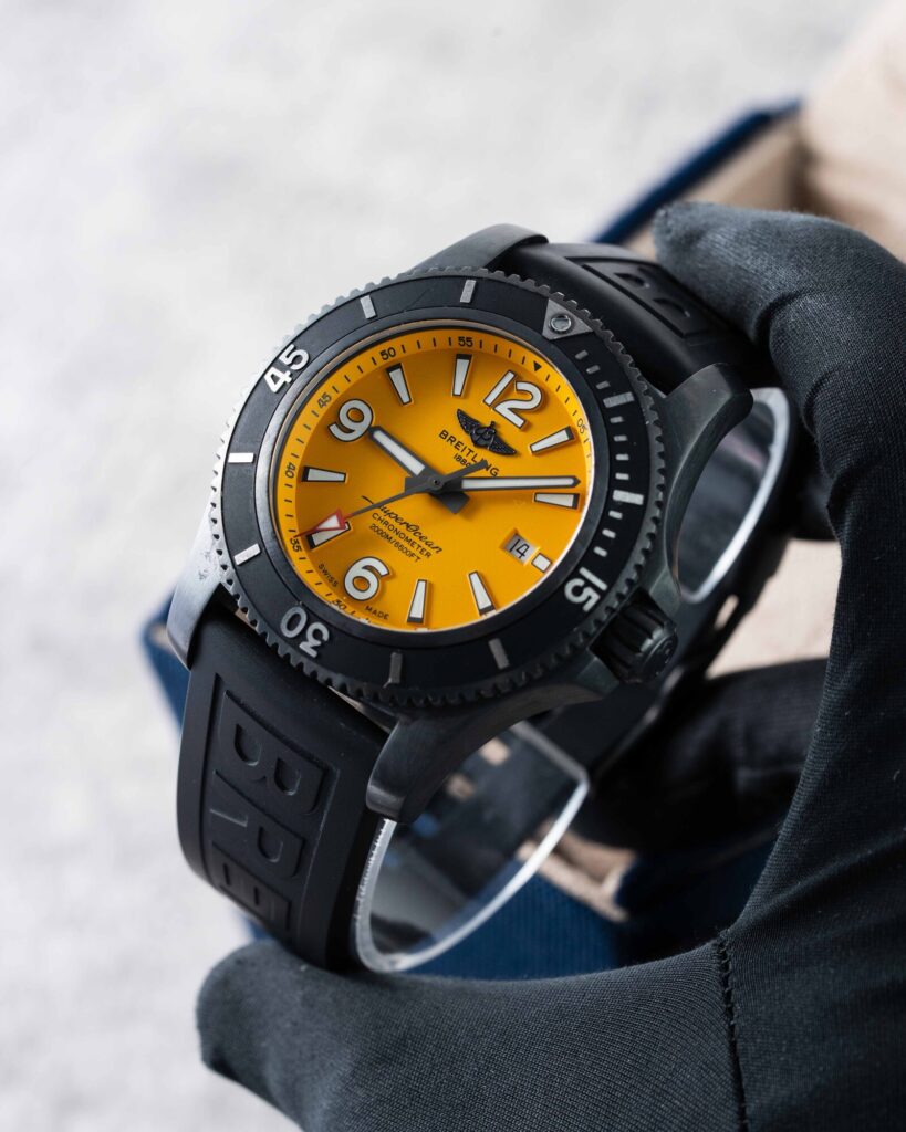 Breitling Superocean M17368 2022