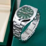 Rolex Oyster Perpetual 124300 2025