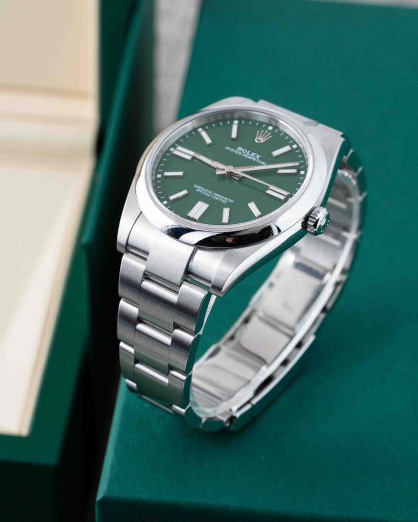 Rolex Oyster Perpetual 124300 2025