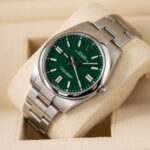 Rolex Oyster Perpetual 124300 2023