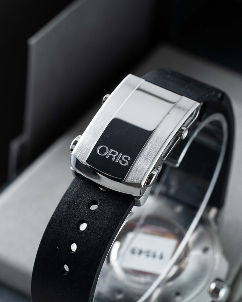 Oris Aquis Date 01 733 7730 4157 2019