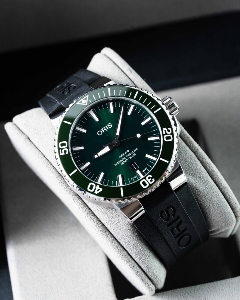 Oris Aquis Date 01 733 7730 4157 2019