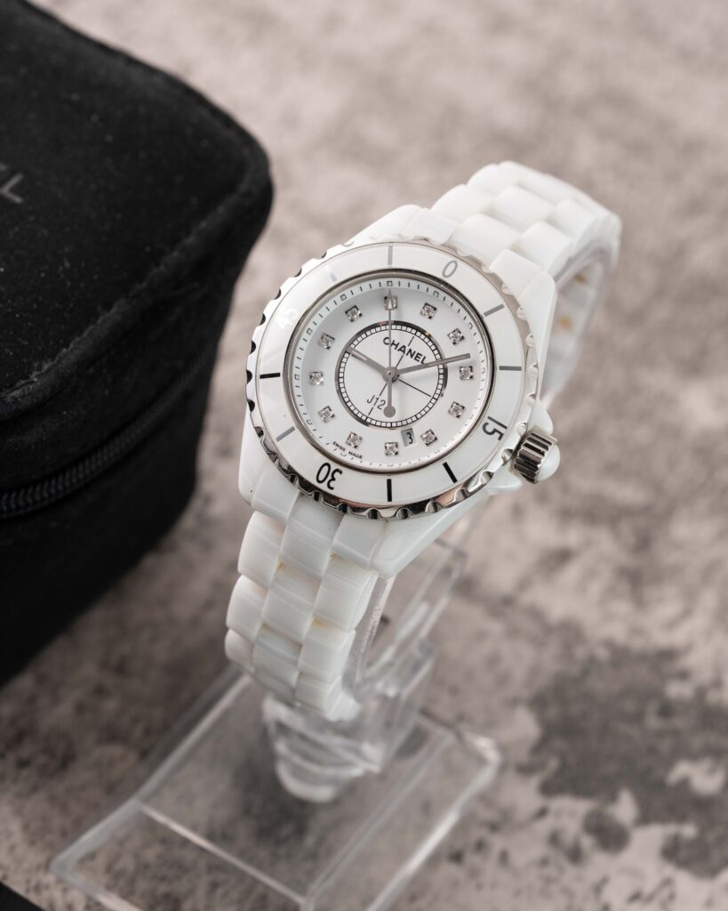 Chanel J12 H1628 2009