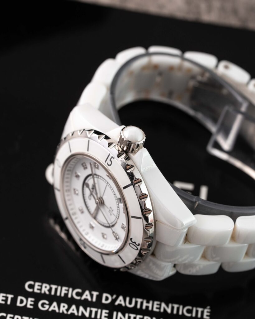 Chanel J12 H1628 2009