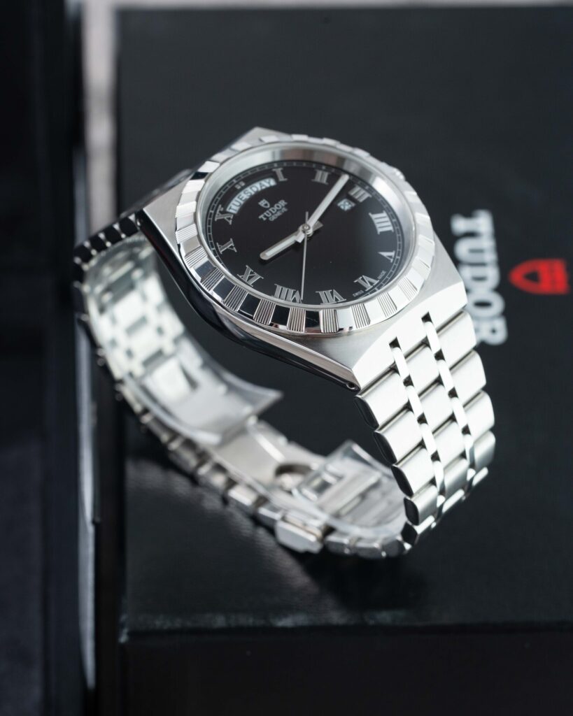 Tudor Royal 28600 2021