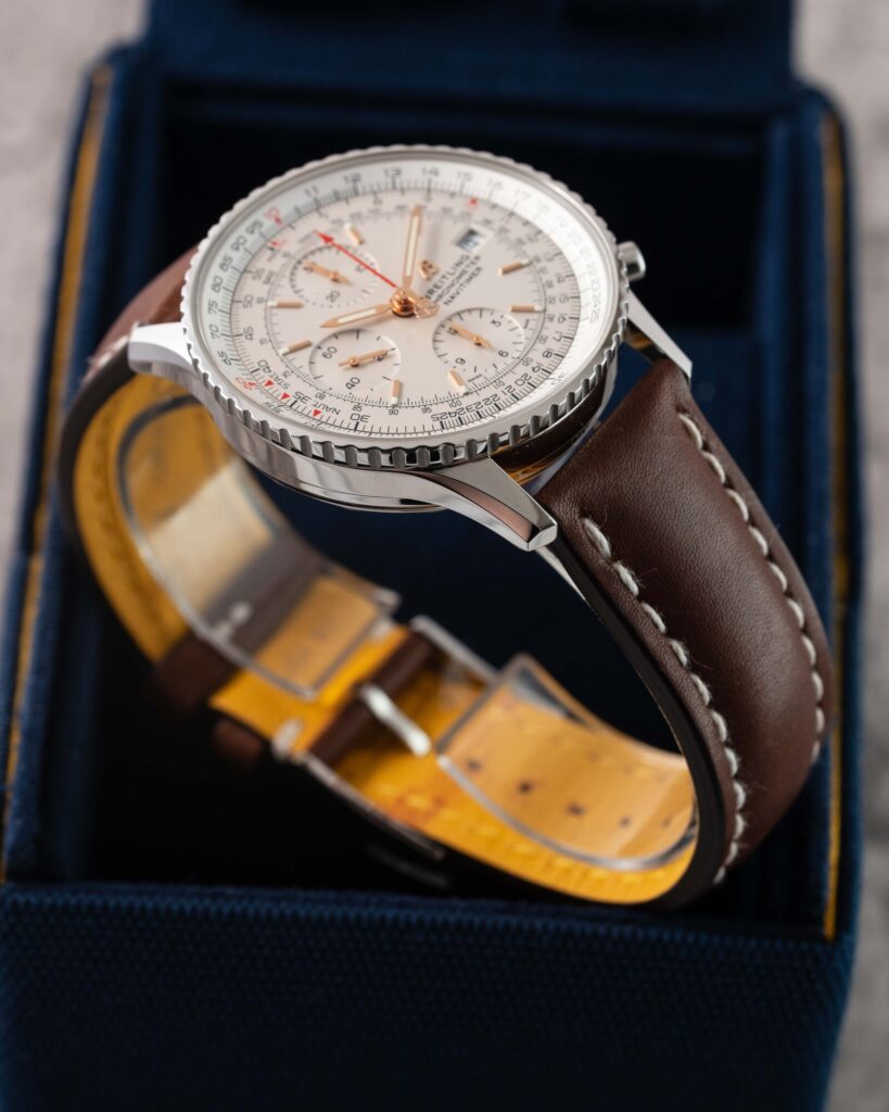 Breitling Navitimer A13324 2022