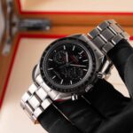 Omega Speedmaster Moonphase 304.30.44.52.01.001 2017