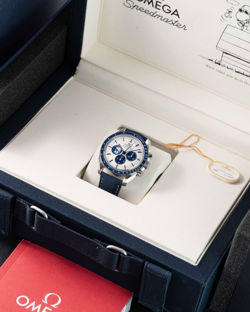 Omega Speedmaster "silver Snoopy Award" 50TH Anniversary 310.32.42.50.02.001 2022