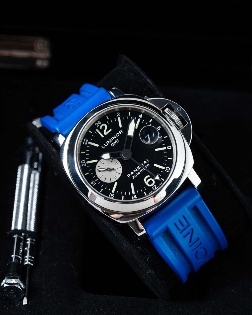 Panerai Luminor GMT PAM00161 2005