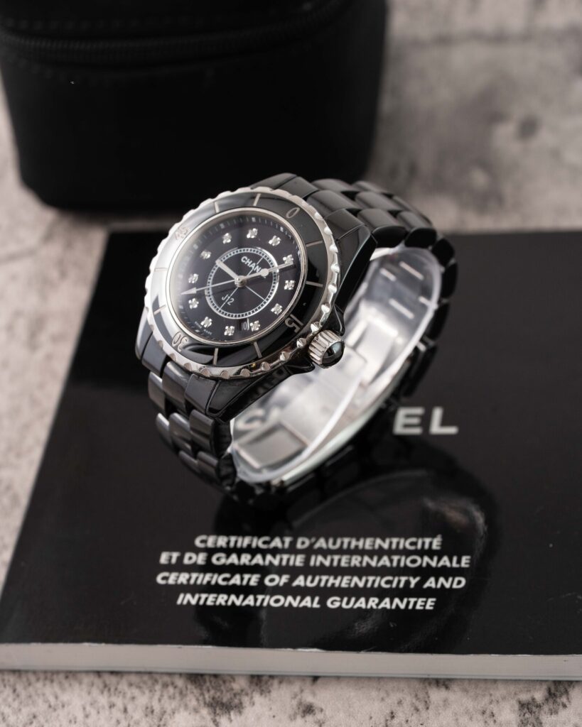 Chanel J12 H1625 2010